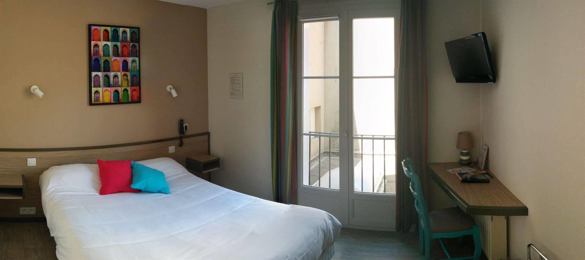 Contact Hotel - Hotel Le Lion D'Or Lamballe Exterior photo